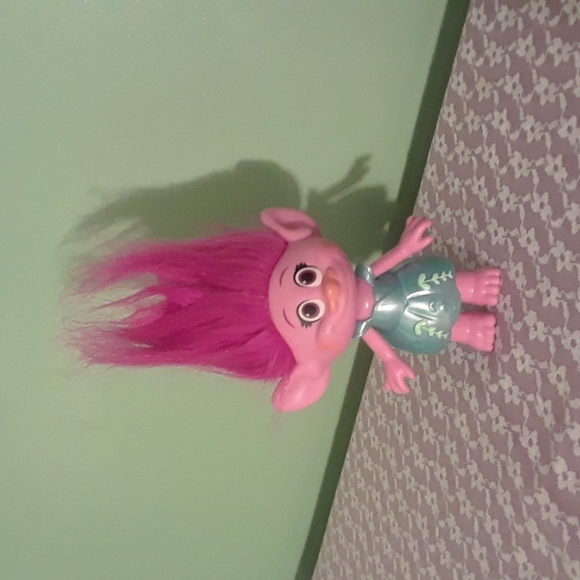 2015 pink girl troll - Picture 2 of 9